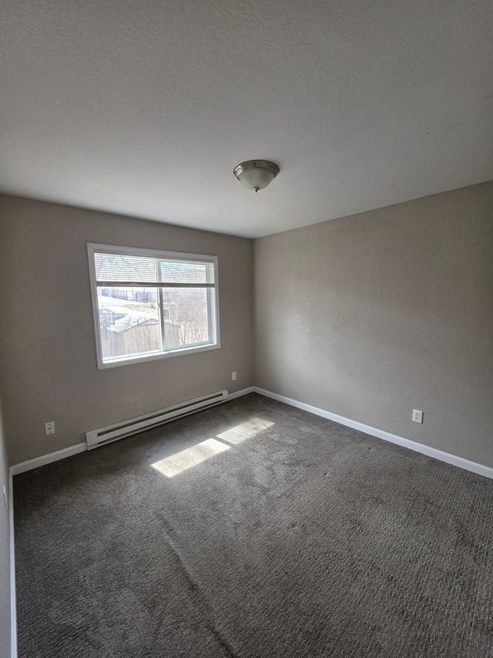 5417 Alcott St - Photo 6 of 10