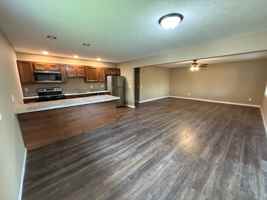 featured image of 115 W Ash St