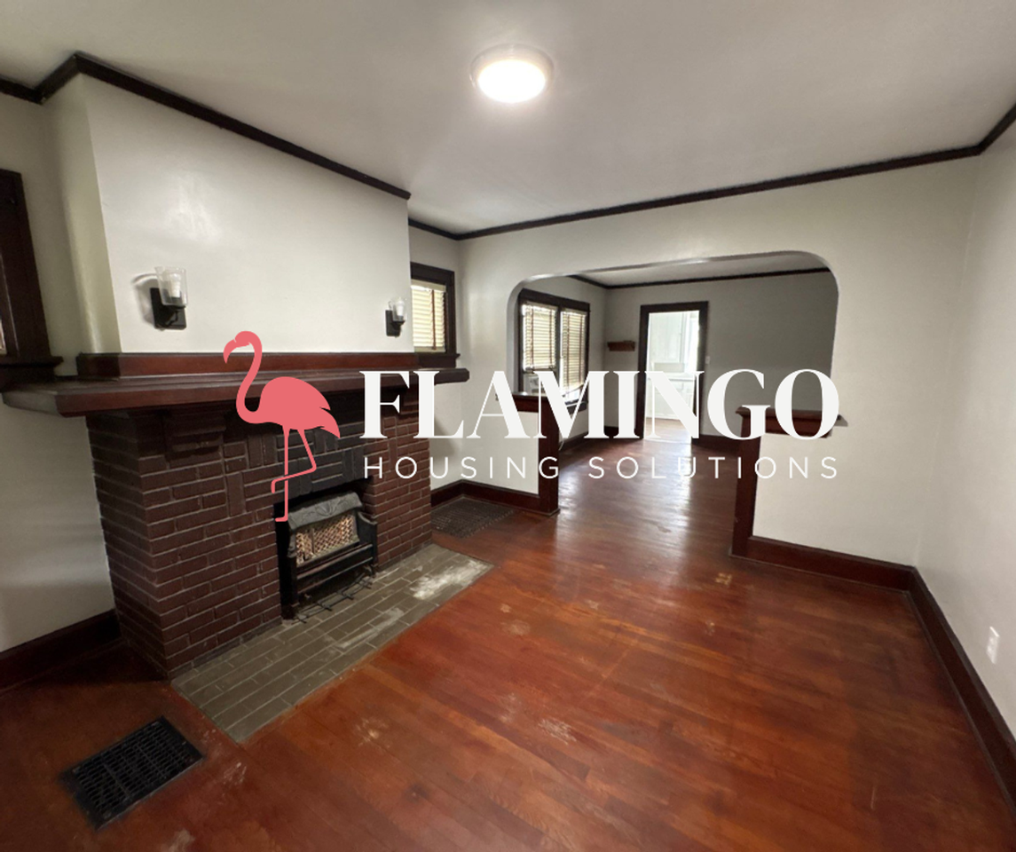 613 Taylor St - Photo 2 of 12