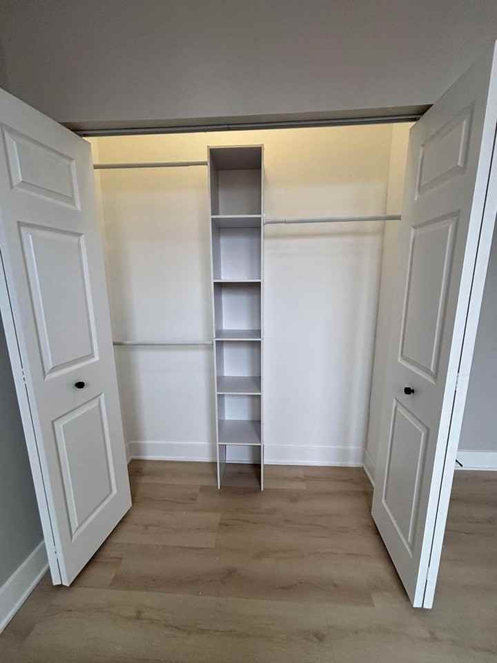 2408 S Blue Island Ave - Photo 3 of 9