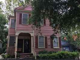 featured image of 139 Alexander St