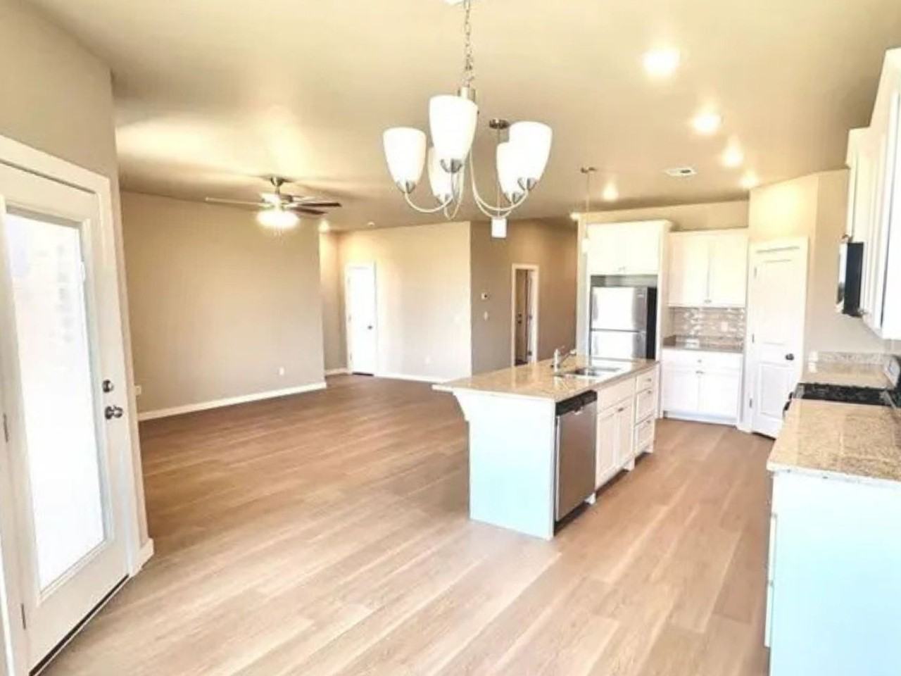 8321 Nw 163rd Ter - Photo 7 of 18