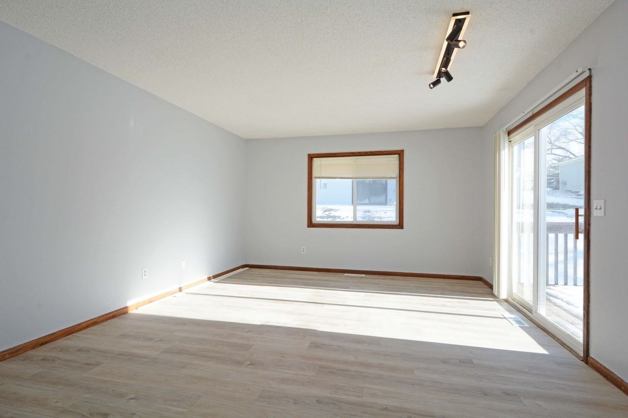 7305 Bagpipe Blvd - Photo 5 of 16