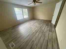 featured image of 2900 E 6th Ave