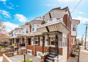 featured image of 5758 Spruce St #2
