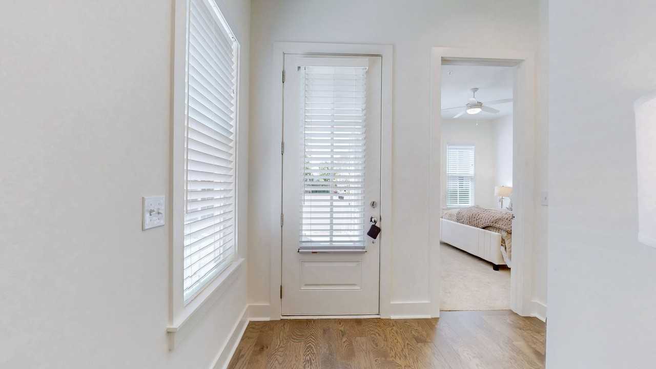 409 Herringbone Ct - Photo 6 of 34