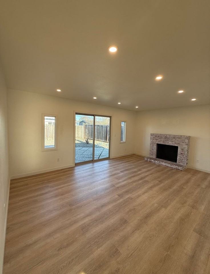 420 Anson Ave - Photo 7 of 18