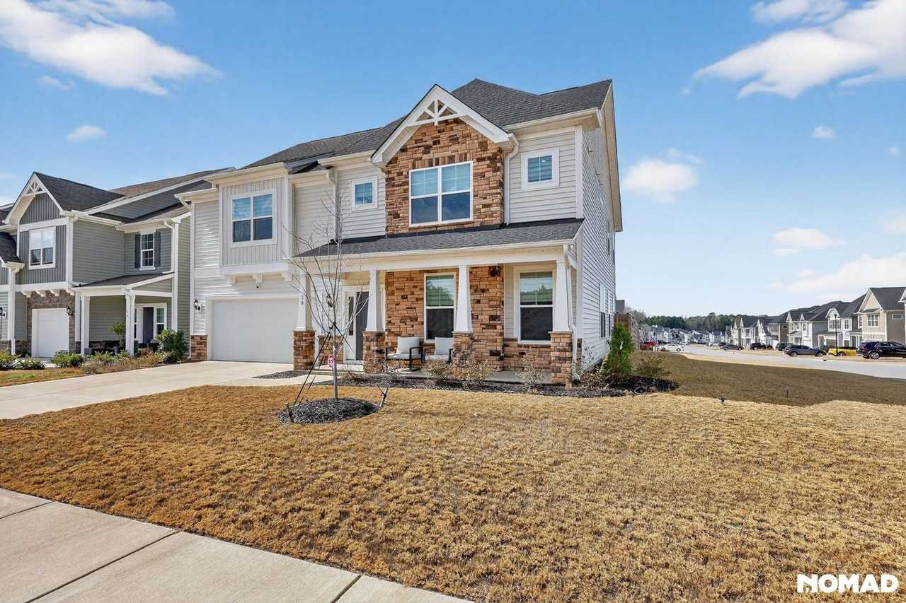 18 S Maple Walk Dr - Photo 2 of 26