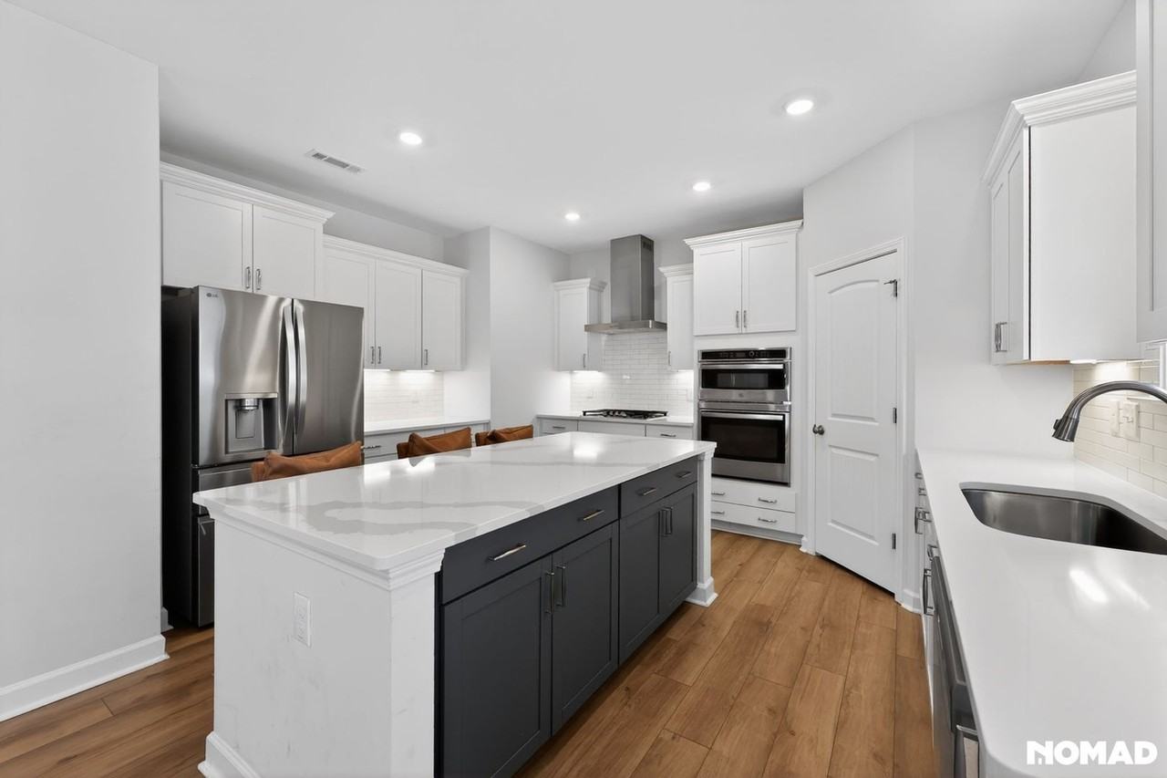 18 S Maple Walk Dr - Photo 5 of 26