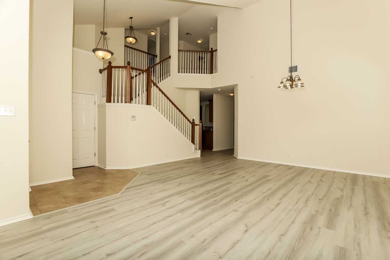 11607 Lemonmint Pkwy - Photo 3 of 17