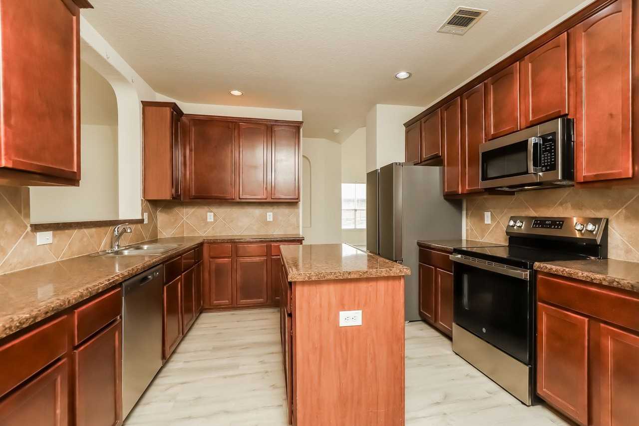 11607 Lemonmint Pkwy - Photo 6 of 17