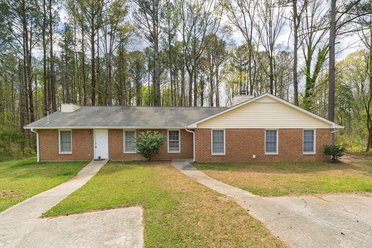 8081 Magnolia Dr - Photo 2 of 17