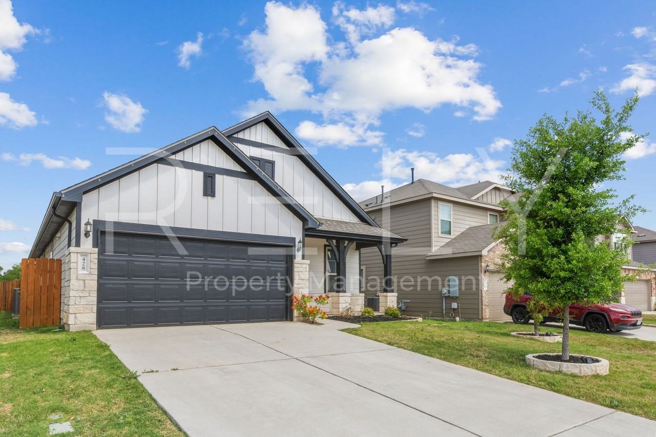 428 English Oak St - Photo 4 of 35