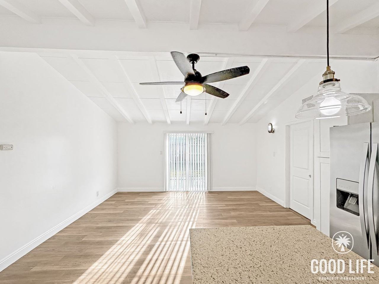 940 N Fern St #A - Photo 2 of 27