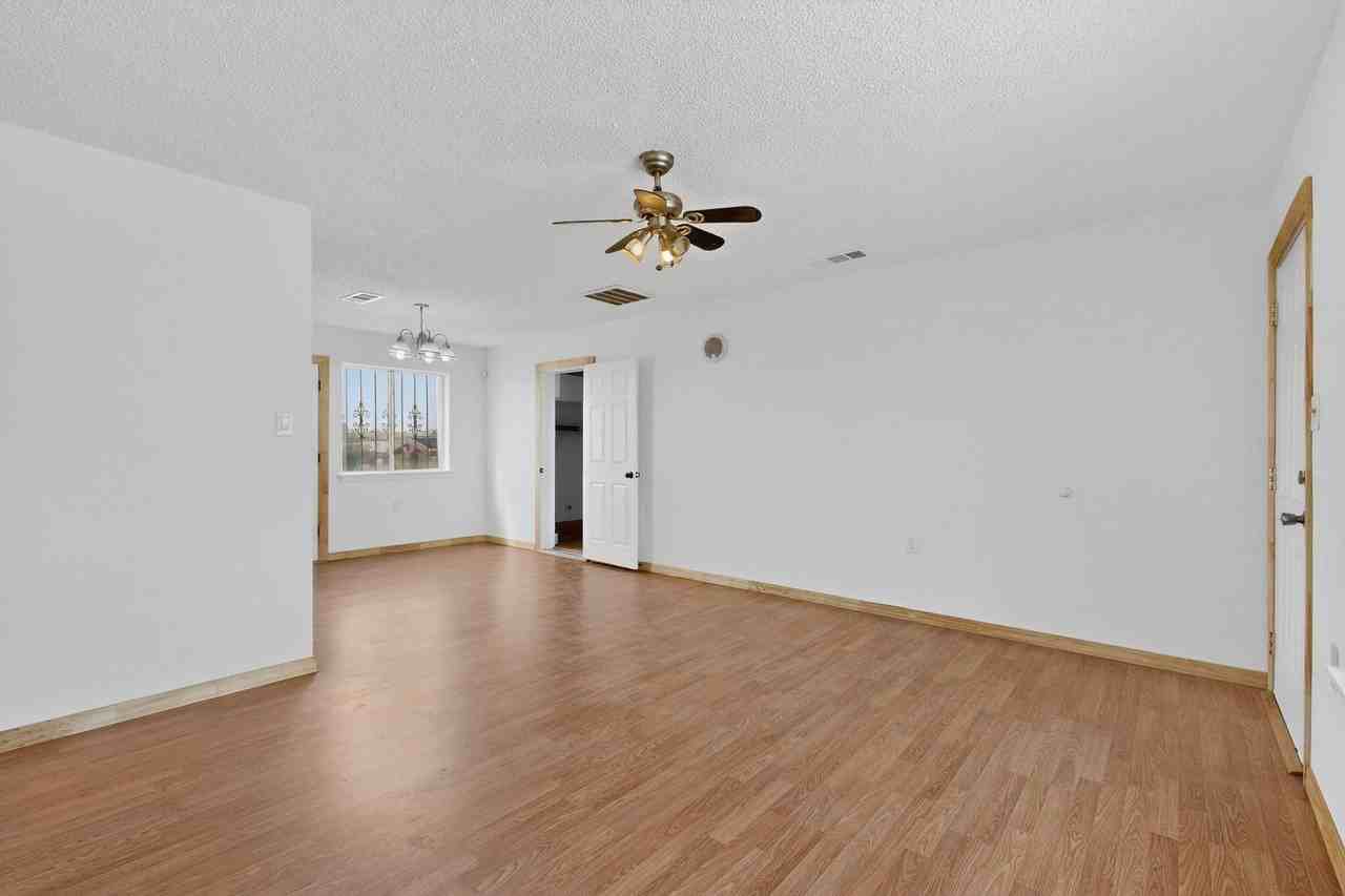 5508 Cleo Rd Sw - Photo 6 of 41