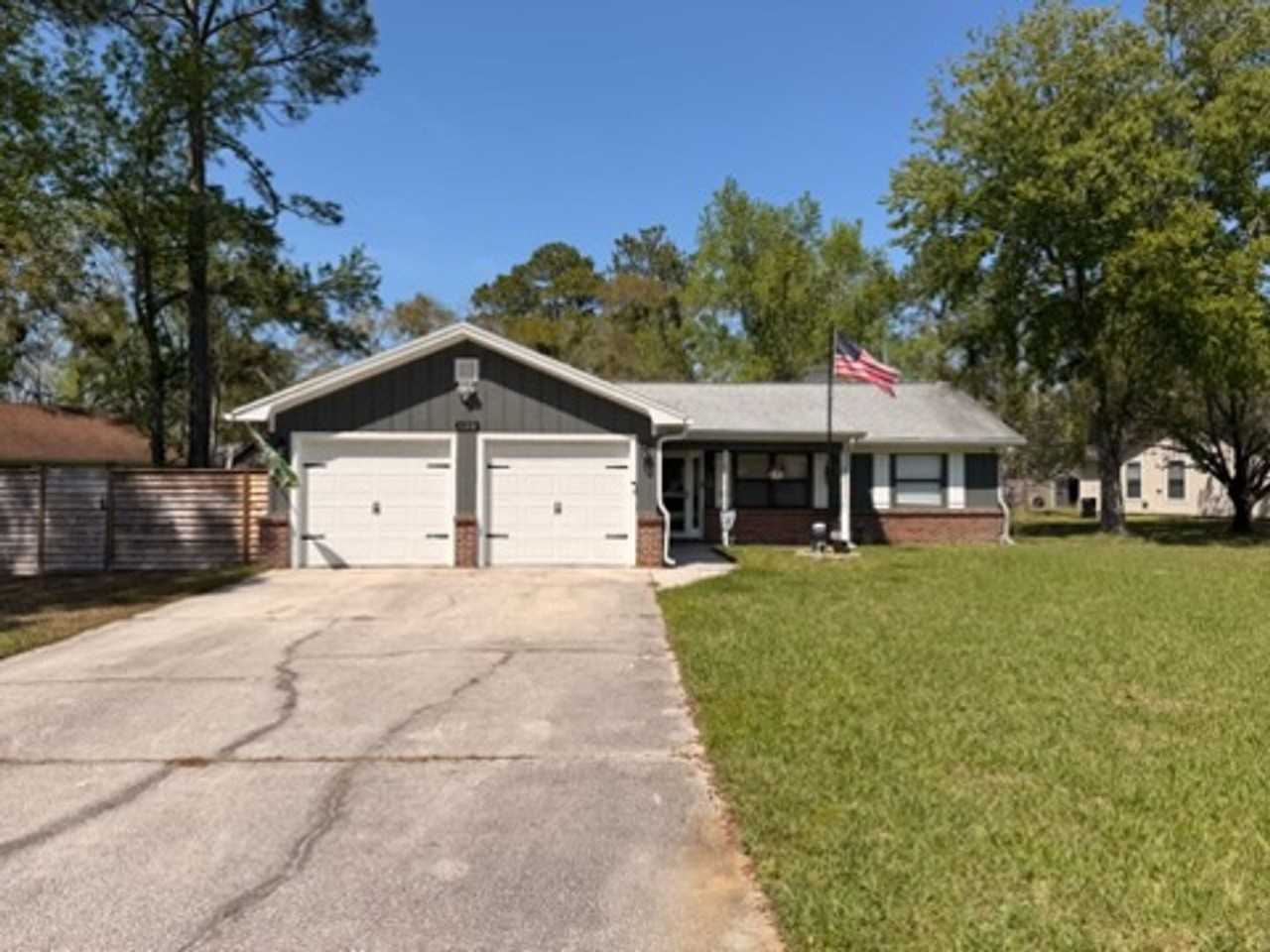 130 Woodvalley Dr - Photo 2 of 25