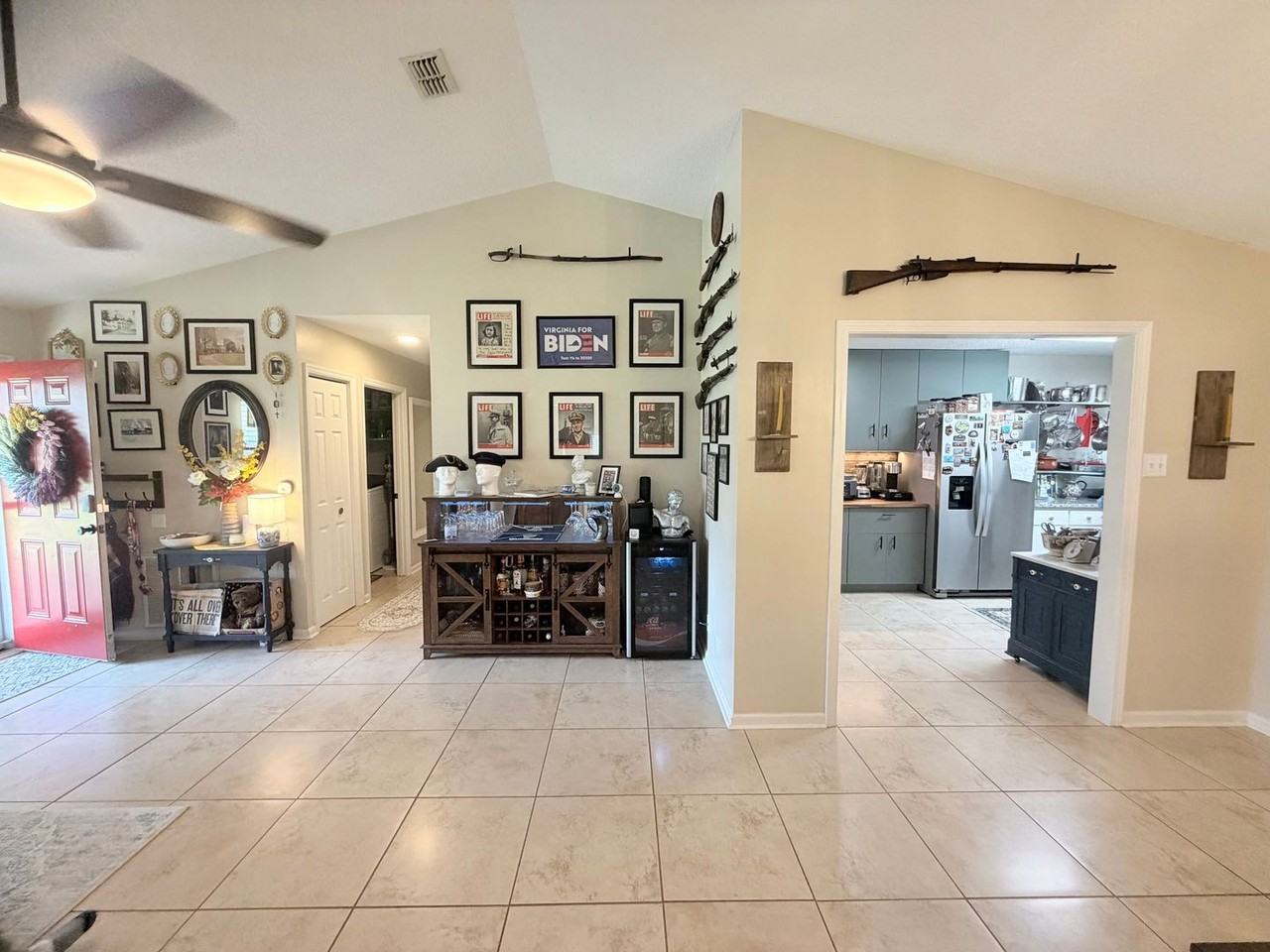 130 Woodvalley Dr - Photo 4 of 25