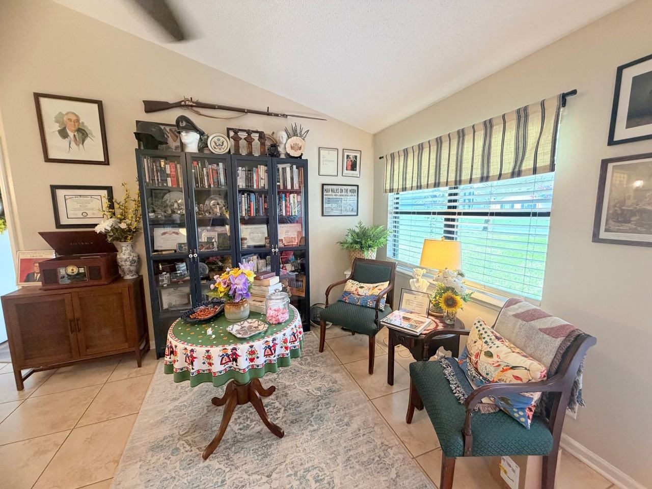 130 Woodvalley Dr - Photo 6 of 25