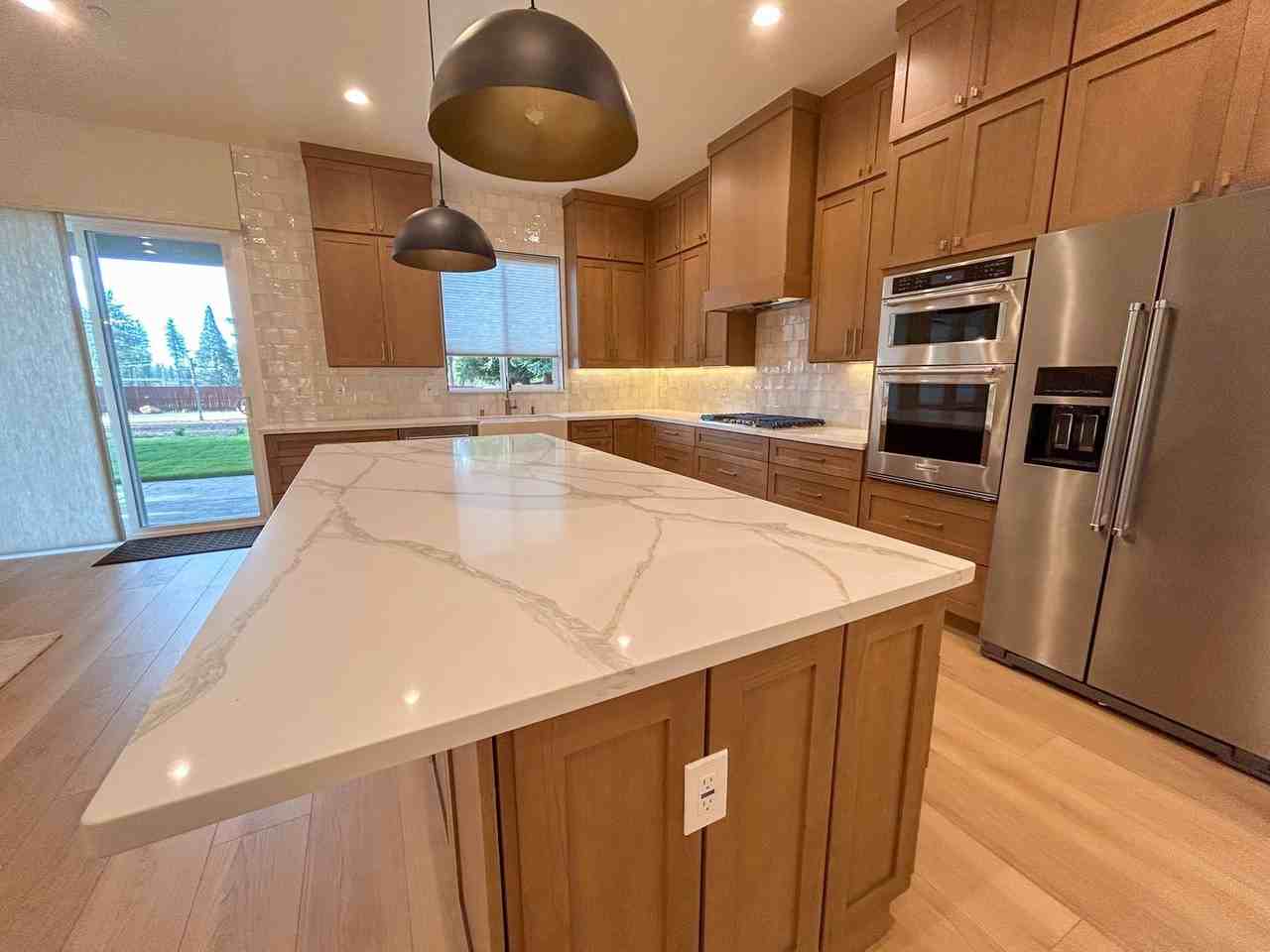 1778 Bille Rd - Photo 3 of 18