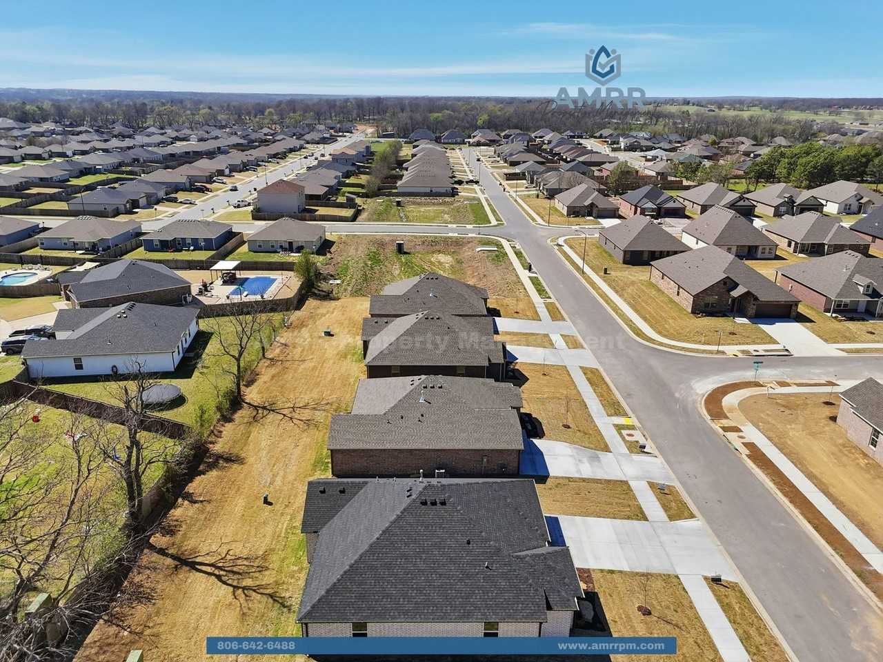 400 Cattleman Ln - Photo 4 of 29