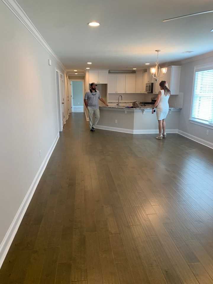 1960 Armistead Ln - Photo 6 of 10