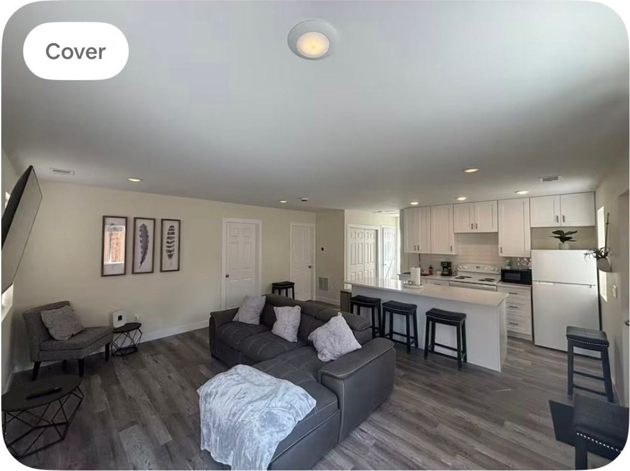 226 S Meade St - Photo 2 of 9