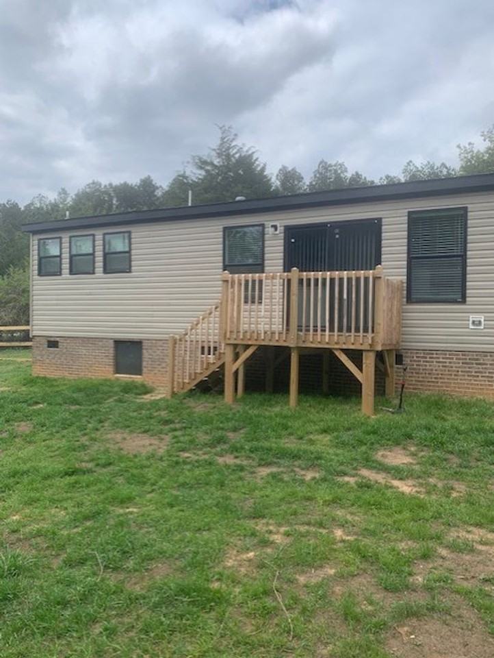 561 Morris Bridge Rd - Photo 2 of 20