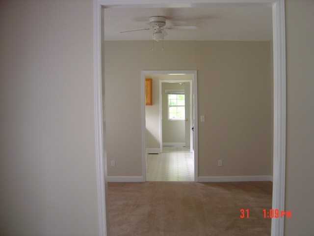1001 Glenwood Ave - Photo 4 of 9