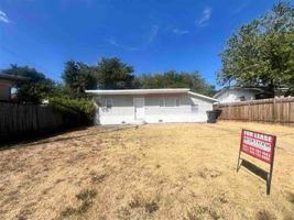 featured image of 2006 Bell St