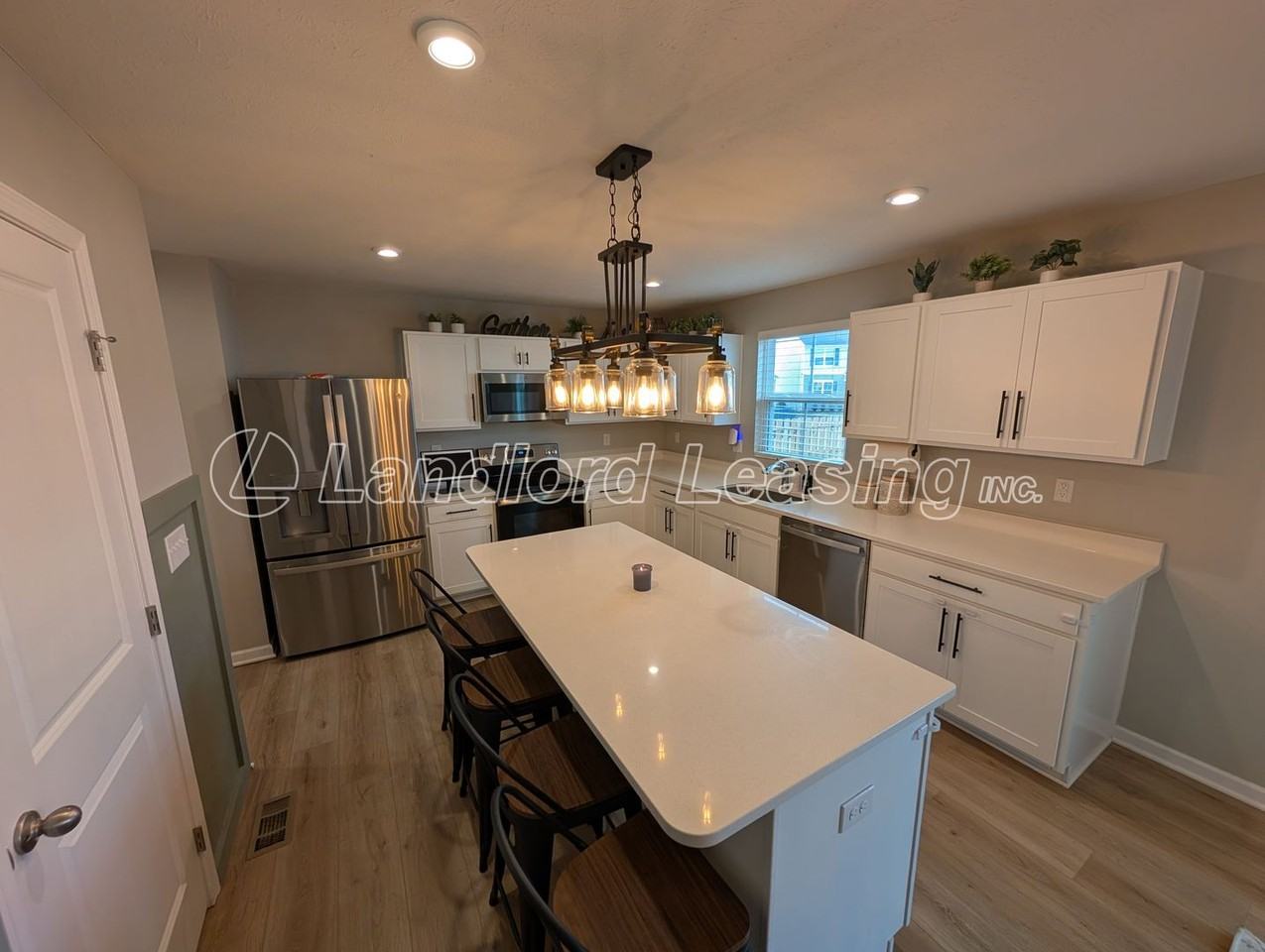 4500 Bellow Dr - Photo 7 of 25