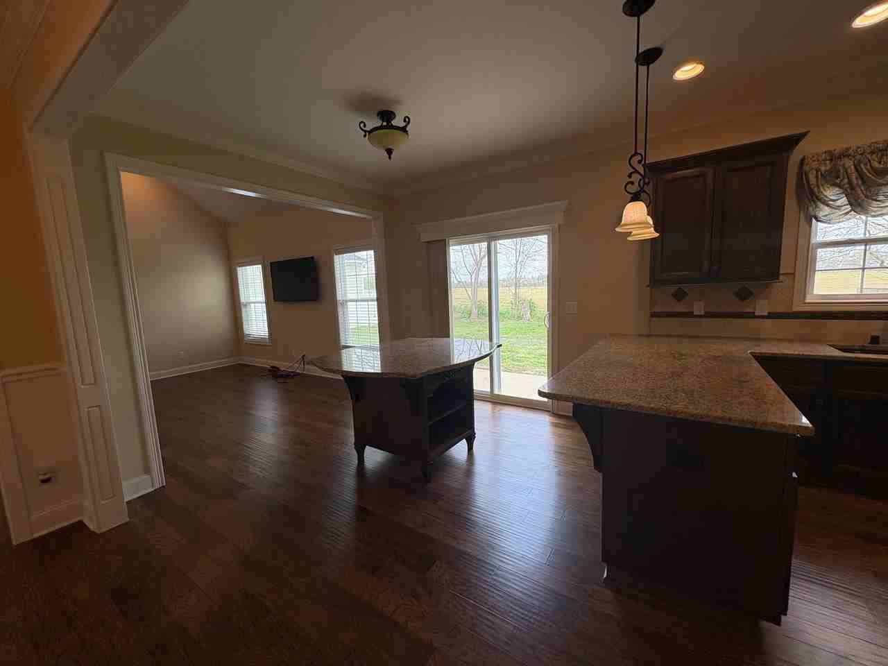 3020 Equestrian Ct - Photo 3 of 18