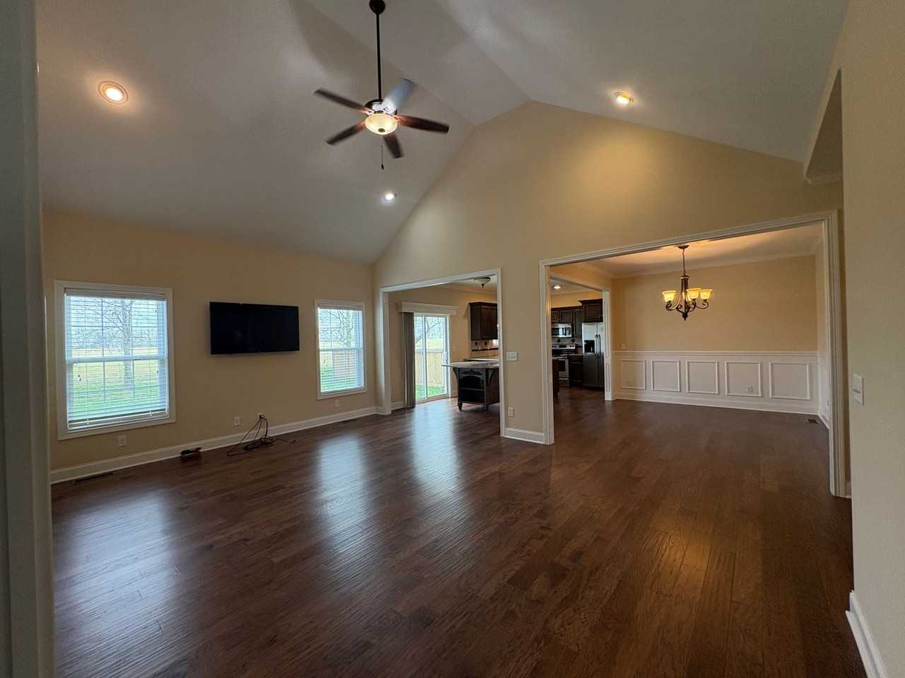 3020 Equestrian Ct - Photo 6 of 18