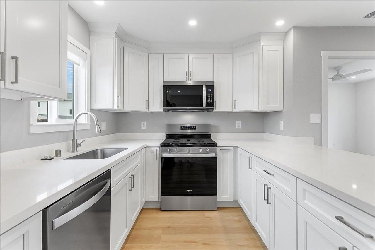 1832 9th St #A - Photo 6 of 17