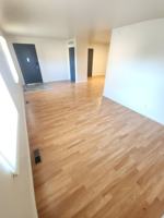 featured image of 9900 Sloane Sq