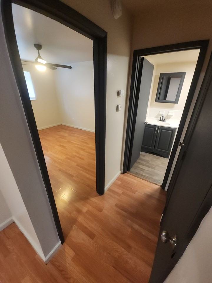 Sloane Square (marketing only) - Photo 5 of 13