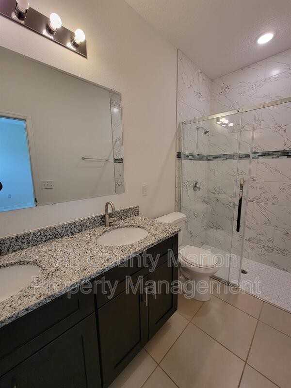 405 Marion Oaks Ln - Photo 7 of 14