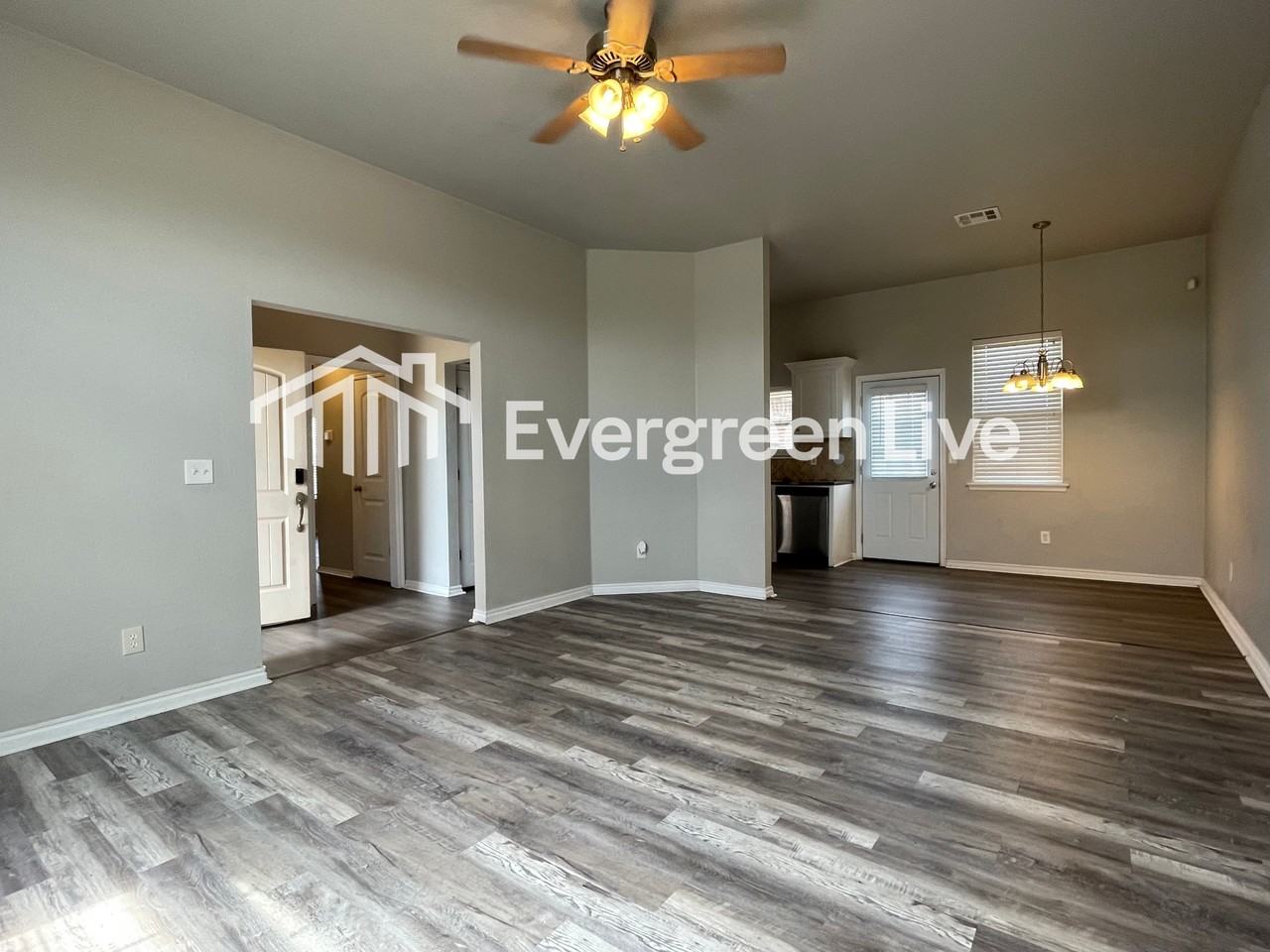 10605 Sw 32nd St - Photo 3 of 11