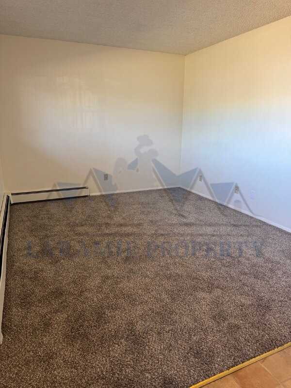 706 Downey St #29 - Photo 3 of 10