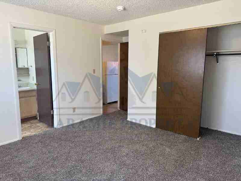 706 Downey St #29 - Photo 7 of 10