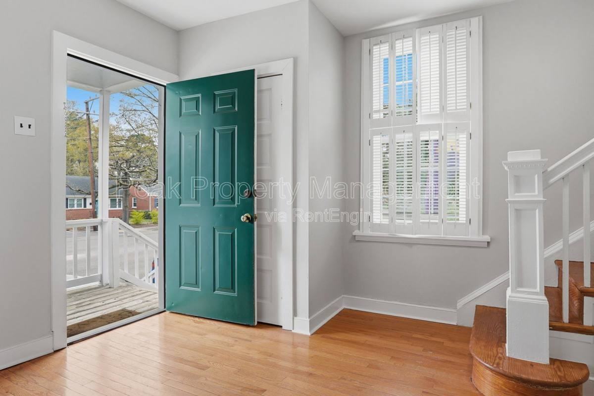 4800 Patterson Ave - Photo 5 of 10