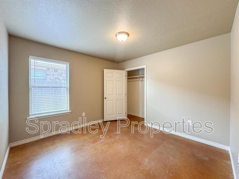 1539 Chance Ct - Photo 6 of 12