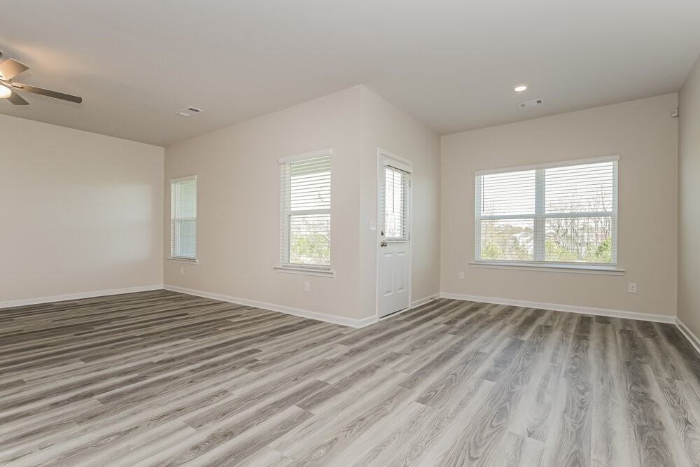 1516 Big Bud Ln - Photo 6 of 25