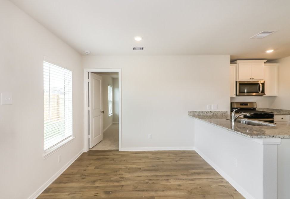 425 Sunny Highlands Dr - Photo 6 of 19