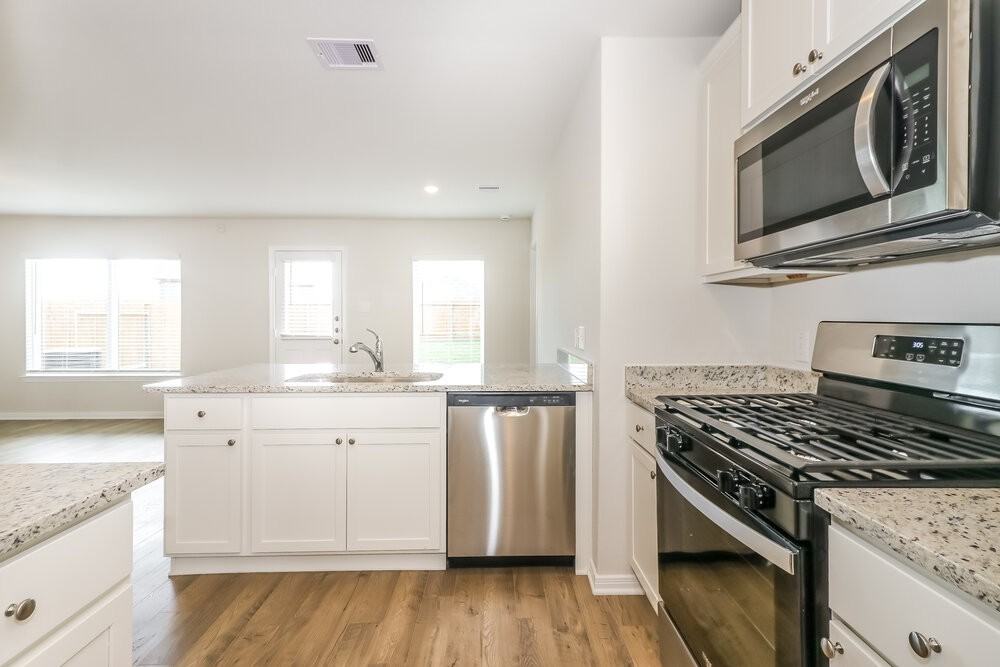 425 Sunny Highlands Dr - Photo 7 of 19