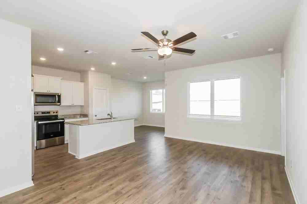 7534 Tipton Meadow Way - Photo 5 of 22