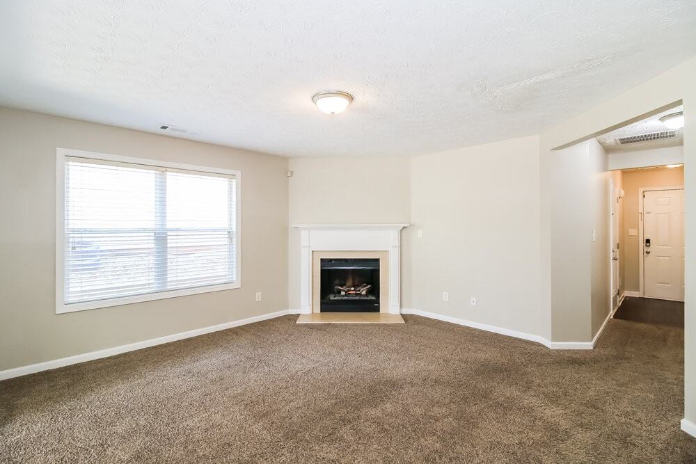 460 Little Creek Rd - Photo 5 of 16