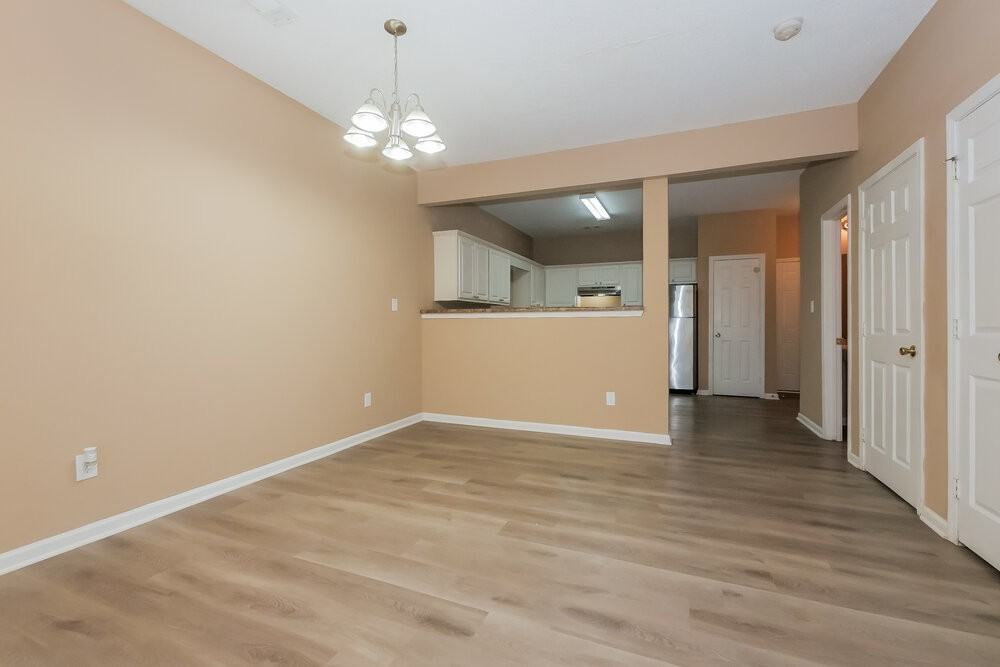 2367 Brianna Dr - Photo 6 of 17