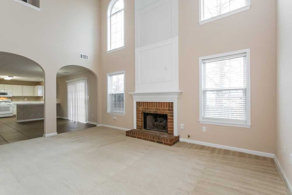 1675 Berrywood Way - Photo 3 of 15