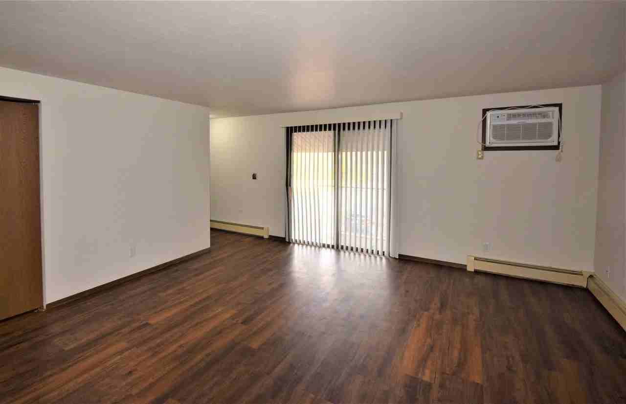 1760 Badger Street - Photo 6 of 12