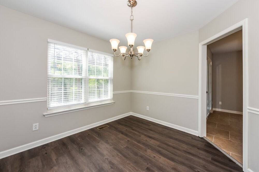 1594 Laurel Ledge Dr - Photo 5 of 17